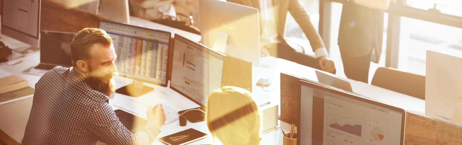 Contributi fino 2.500 euro per favorire digitalizzazione
